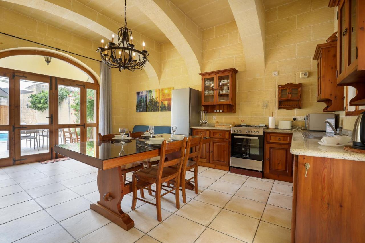 فيلا Superb Maltese Farmhouse With Private Pool فيكتوريا المظهر الخارجي الصورة