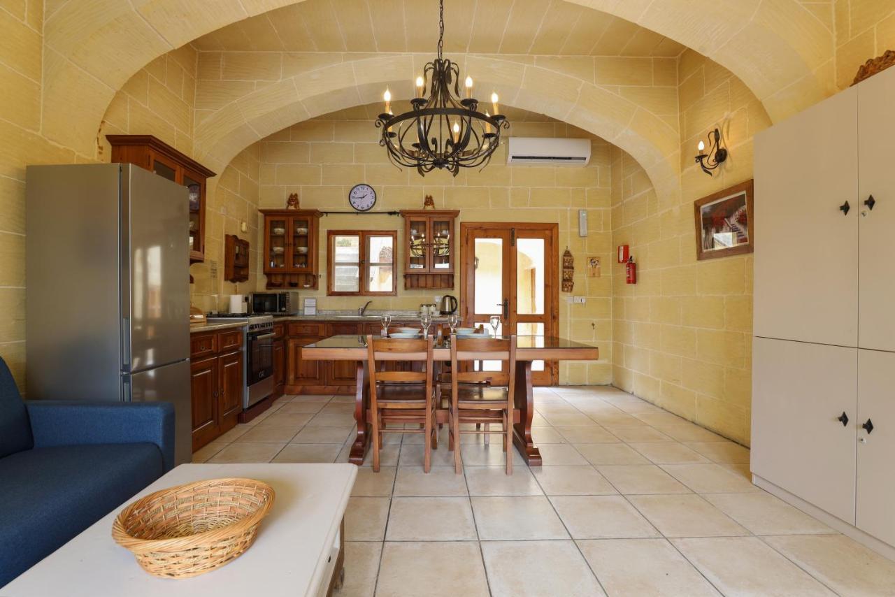 فيلا Superb Maltese Farmhouse With Private Pool فيكتوريا المظهر الخارجي الصورة
